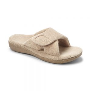 vask Hovedsagelig tusind Most Comfortable Slippers for Winter 2017 | Vionic Shoes - Healthy Footnotes