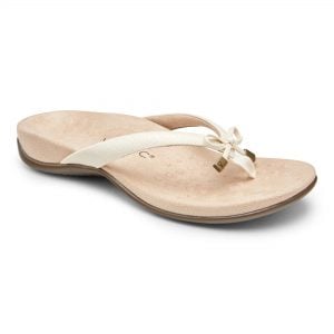 bella toe post sandal
