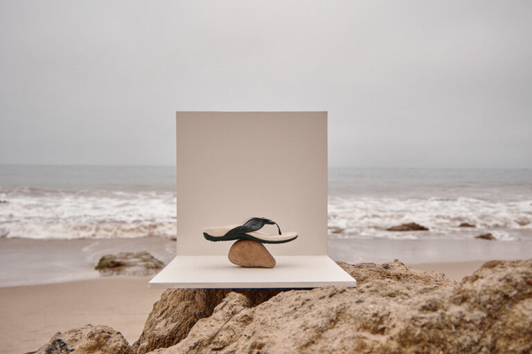 Slides vs. Flip Flops: What’s the Difference? | Vionic Shoes